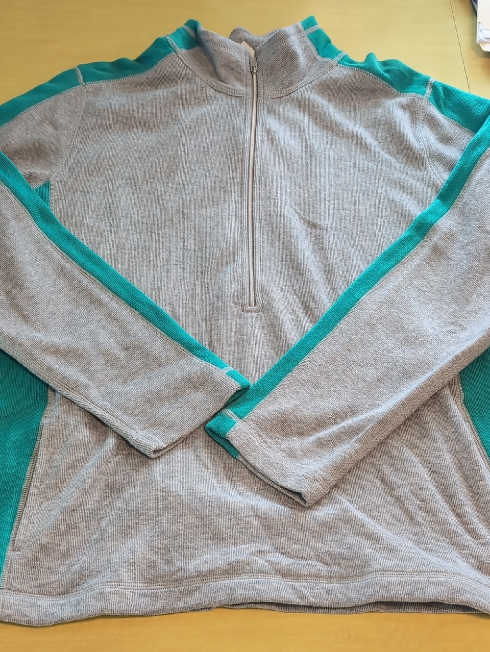 Tommy Bahama Long Sleeve Zip Up